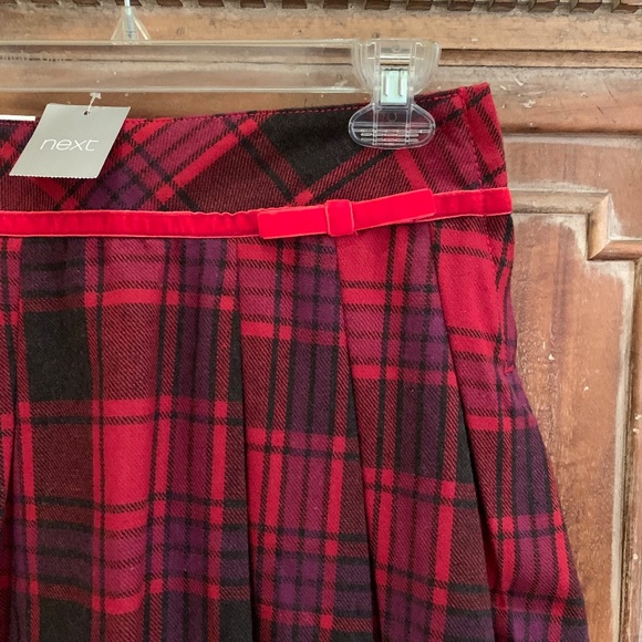 NEXT UK Girls Red Plaid Pleated Poly/ Wool Blend Skirt Size 11 YRS - Picture 2 of 9